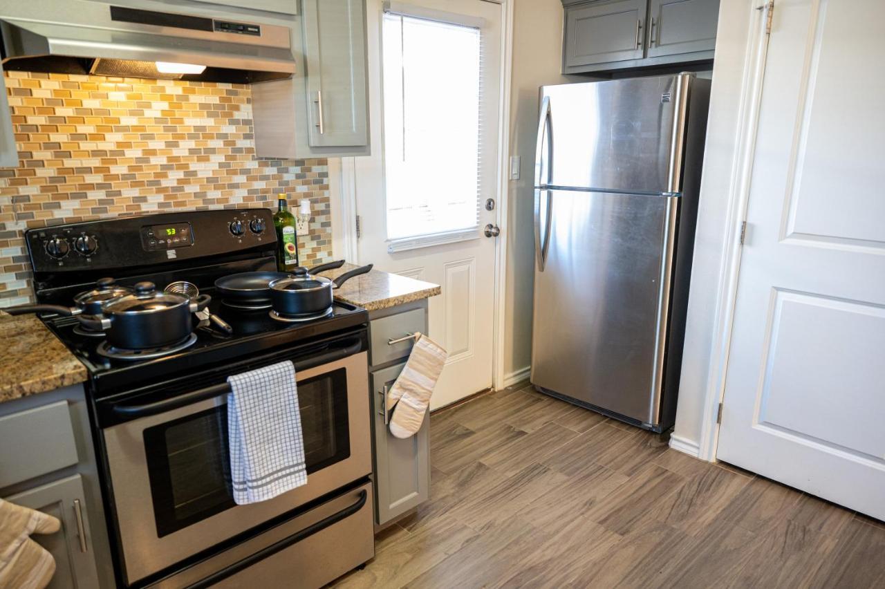 Fabulous King Size Bed In A Gated Neighborhood! Διαμέρισμα Edinburg Εξωτερικό φωτογραφία
