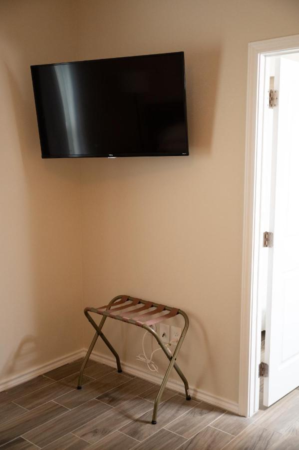 Fabulous King Size Bed In A Gated Neighborhood! Διαμέρισμα Edinburg Εξωτερικό φωτογραφία