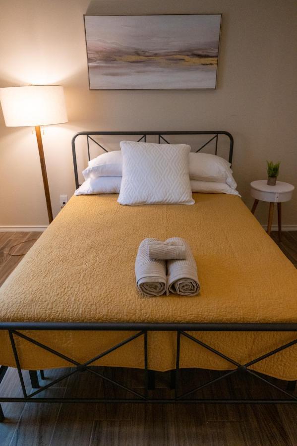 Fabulous King Size Bed In A Gated Neighborhood! Διαμέρισμα Edinburg Εξωτερικό φωτογραφία